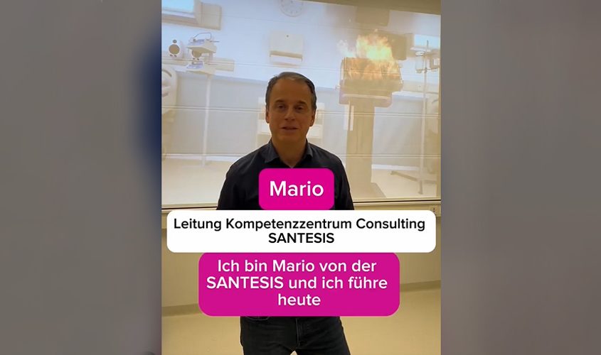 Mario Felderer von SANTESIS beim Virtuellen Löschtraining.
